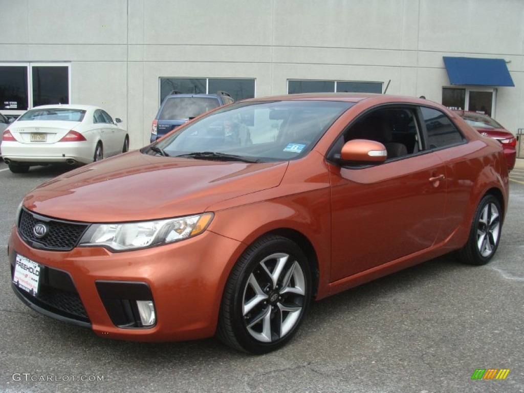 2010 Forte Koup SX - Copperhead / Black Sport photo #3