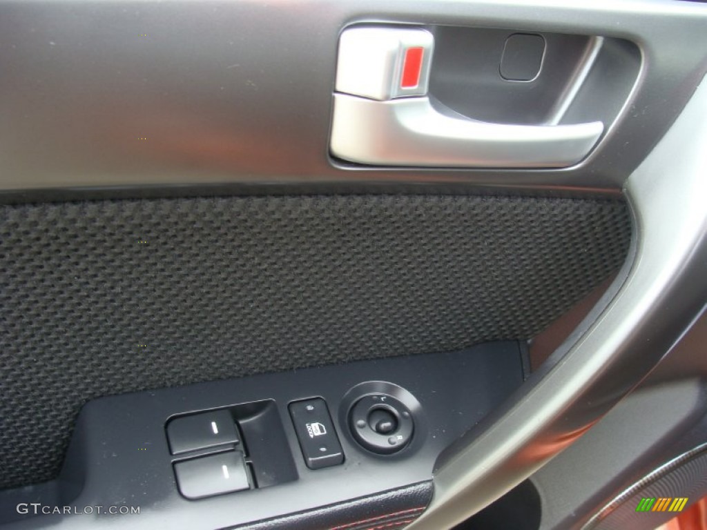 2010 Forte Koup SX - Copperhead / Black Sport photo #12