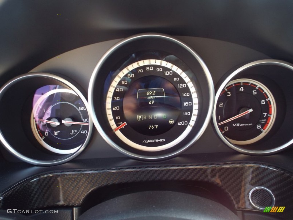 2015 Mercedes-Benz E 63 AMG S 4Matic Sedan Gauges Photo #102498042