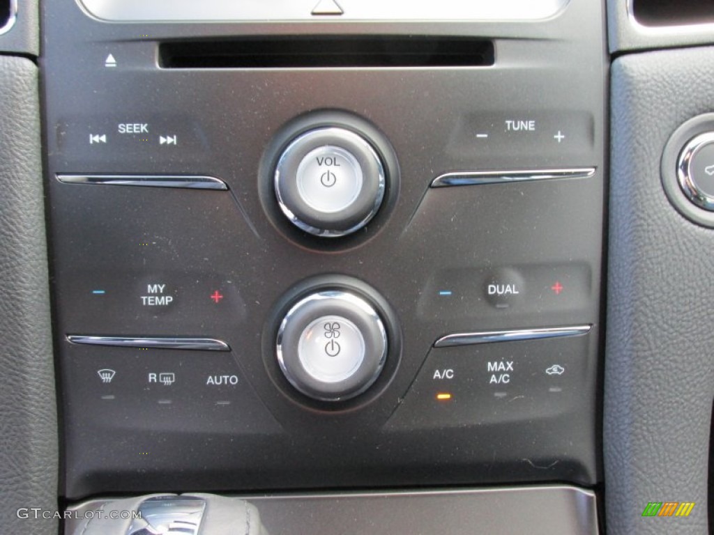 2015 Taurus SEL - Magnetic Metallic / Charcoal Black photo #26