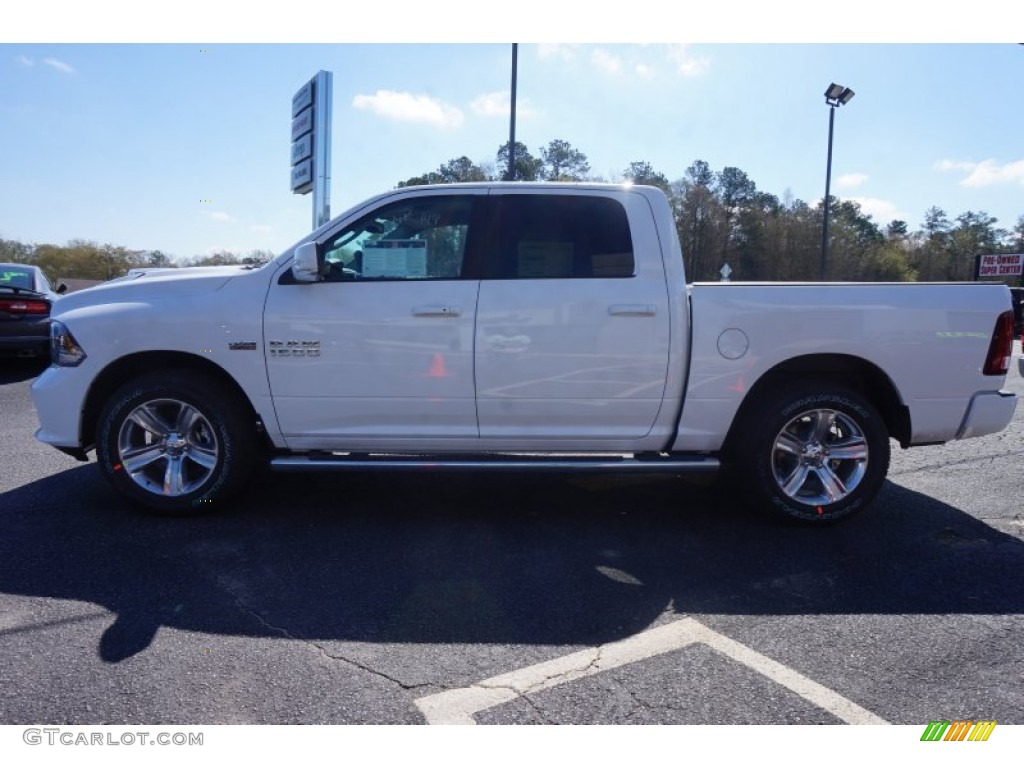 2015 1500 Sport Crew Cab - Bright White / Black photo #4