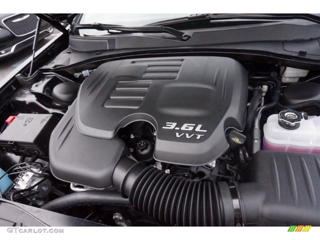 2015 Chrysler 300 Limited 3.6 Liter DOHC 24-Valve VVT Pentastar V6 Engine Photo #102516176