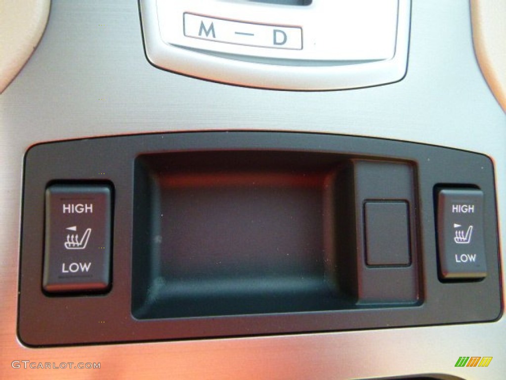 2010 Outback 2.5i Premium Wagon - Harvest Gold Metallic / Warm Ivory photo #16