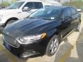 Tuxedo Black Metallic - Fusion SE Photo No. 8