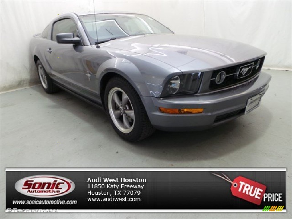 Tungsten Grey Metallic Ford Mustang