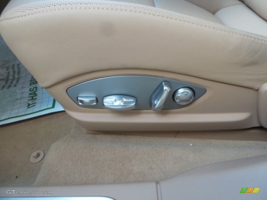 2015 Porsche Panamera Turbo S Controls Photo #102525605