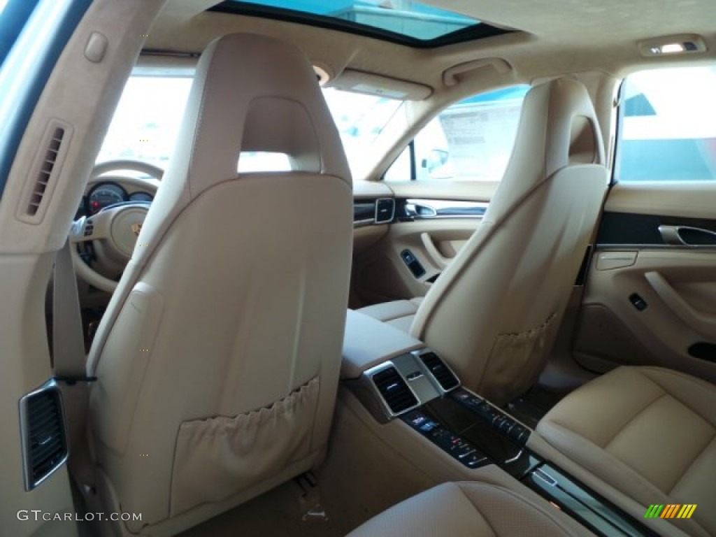 2015 Porsche Panamera Turbo S Rear Seat Photo #102525854