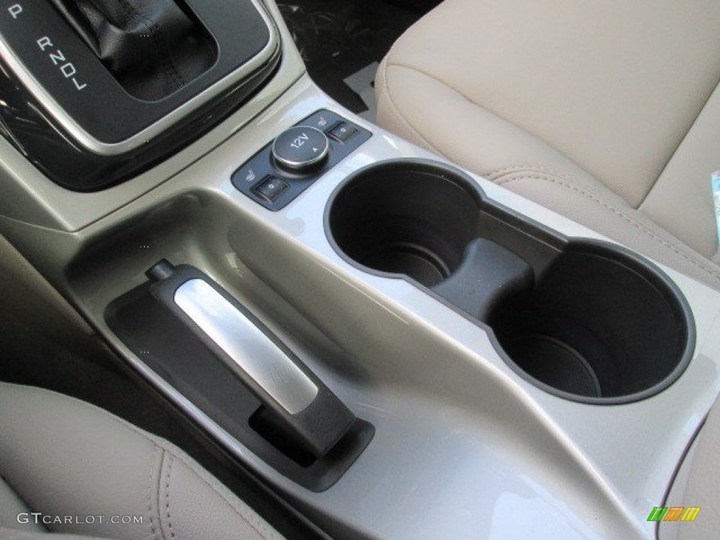 2015 C-Max Energi - White Platinum Tricoat / Medium Light Stone photo #54