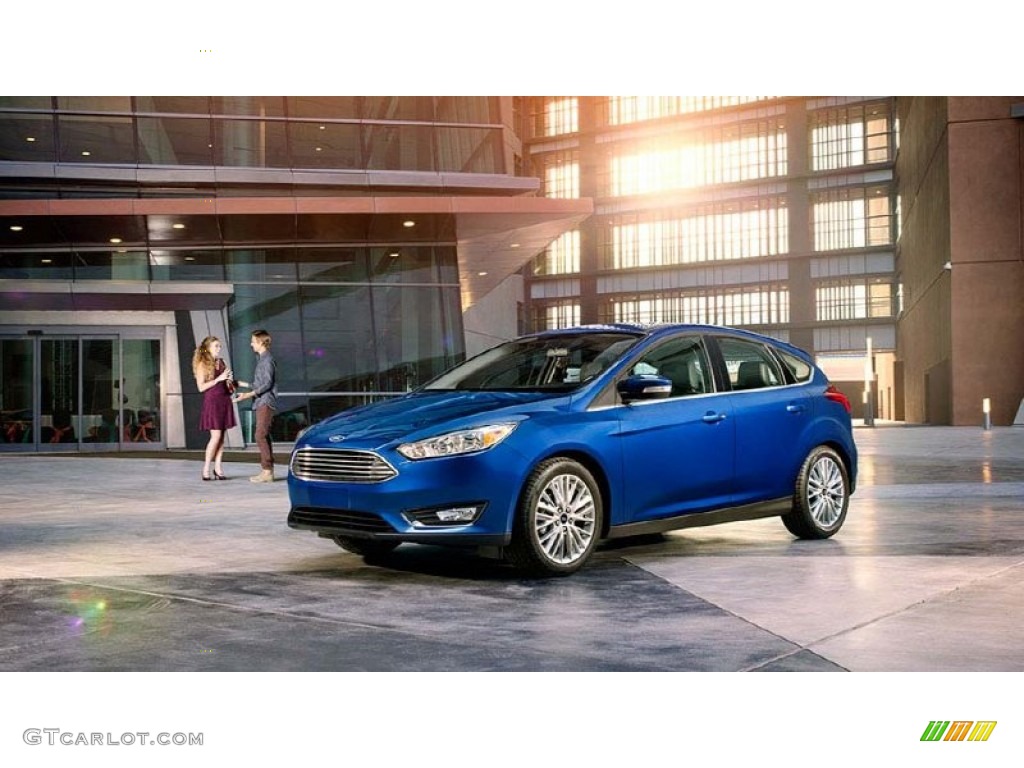 2015 Focus SE Hatchback - Blue Candy Metallic / Charcoal Black photo #5