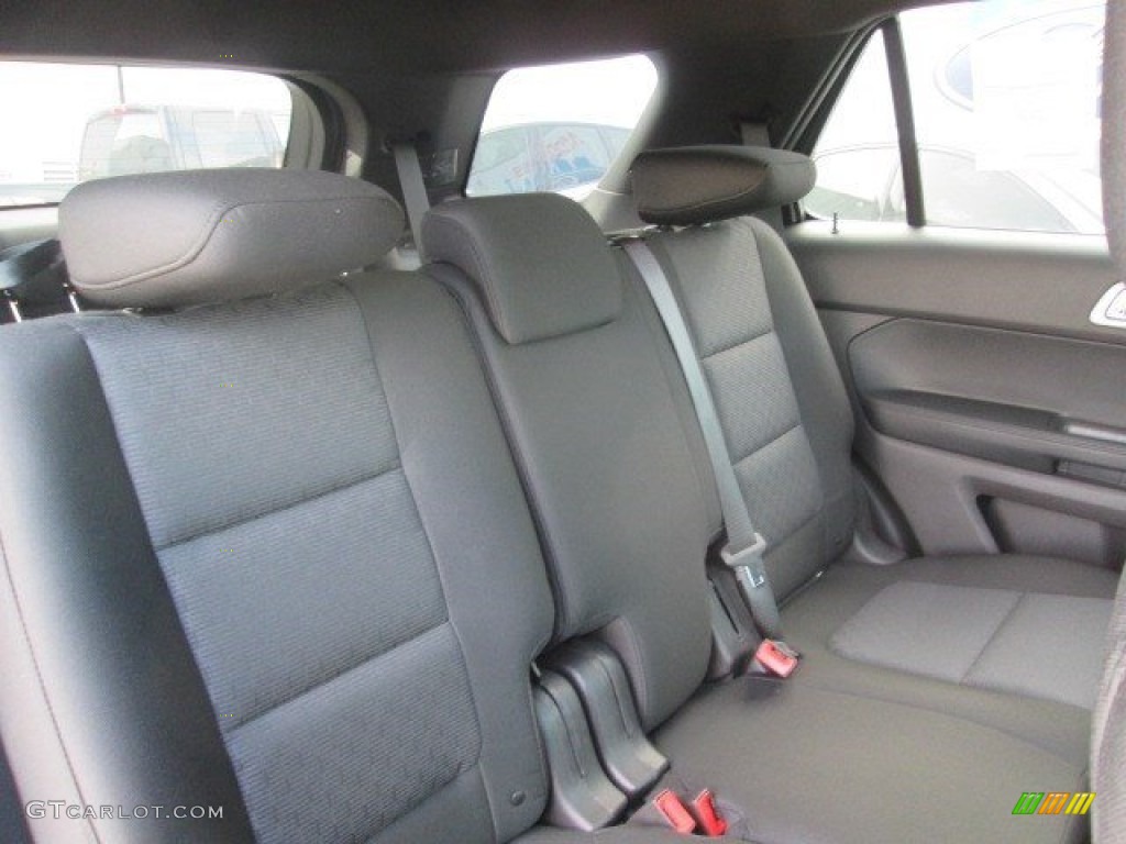 2015 Explorer XLT - Ingot Silver / Charcoal Black photo #7