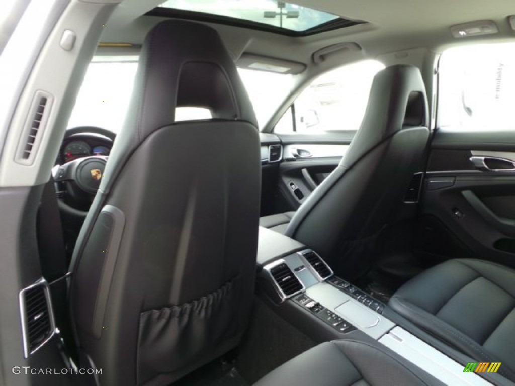 Black Interior 2015 Porsche Panamera Standard Panamera Model Photo #102526754