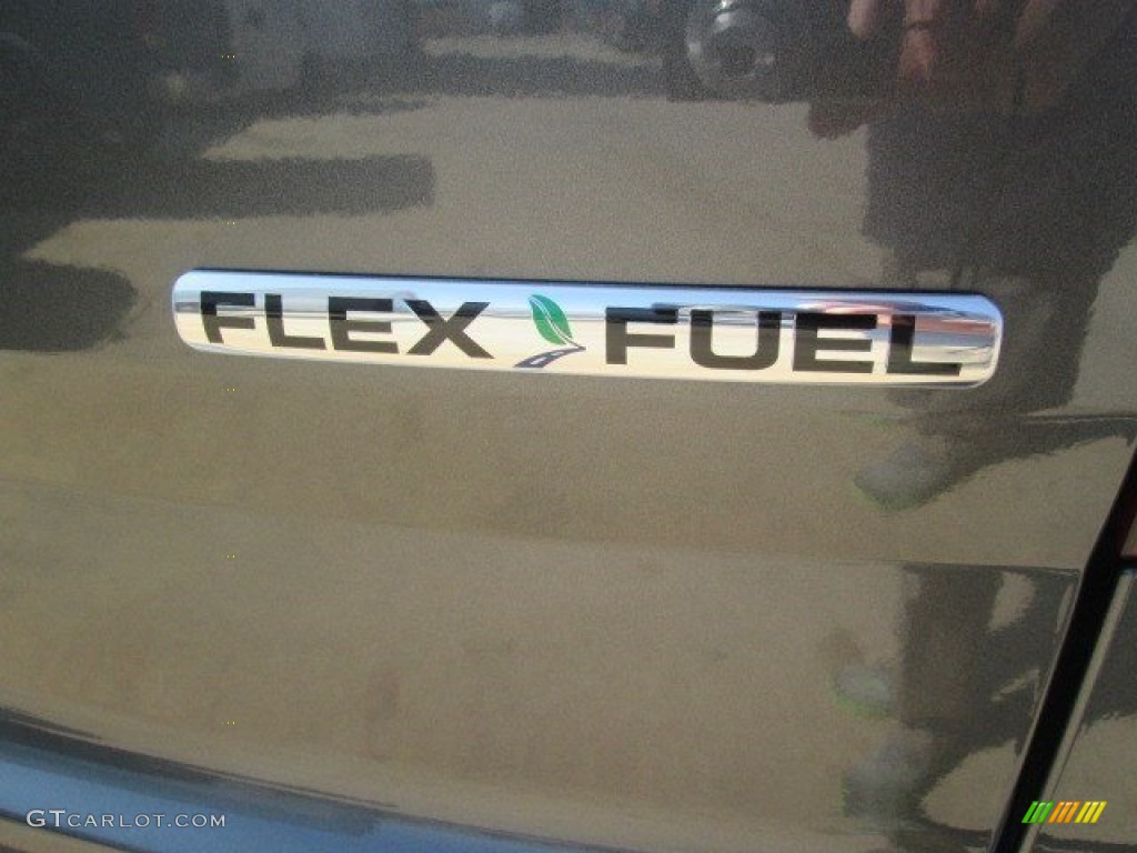 2015 Explorer XLT - Magnetic / Medium Light Stone photo #20