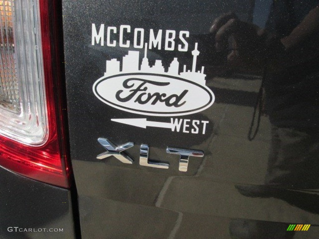 2015 Explorer XLT - Magnetic / Medium Light Stone photo #21