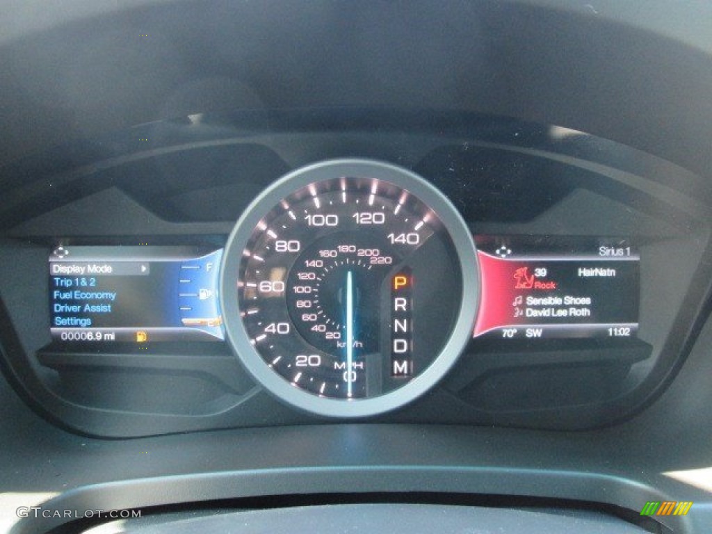 2015 Explorer XLT - Magnetic / Medium Light Stone photo #38