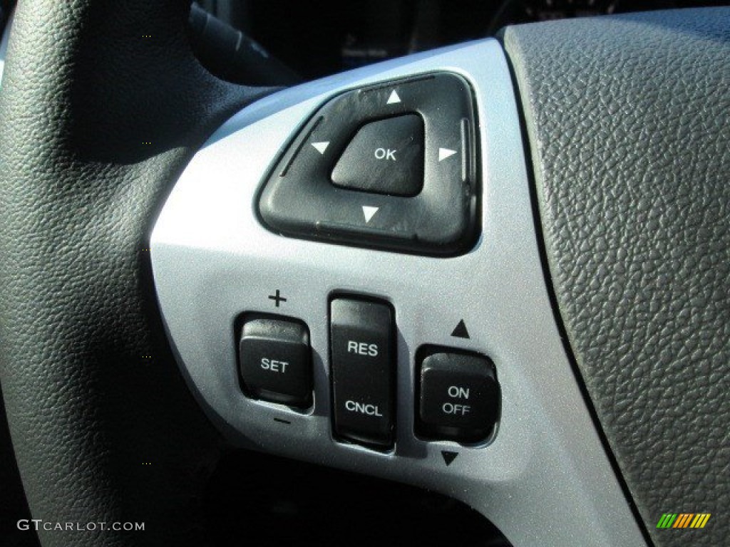 2015 Explorer XLT - Magnetic / Medium Light Stone photo #39