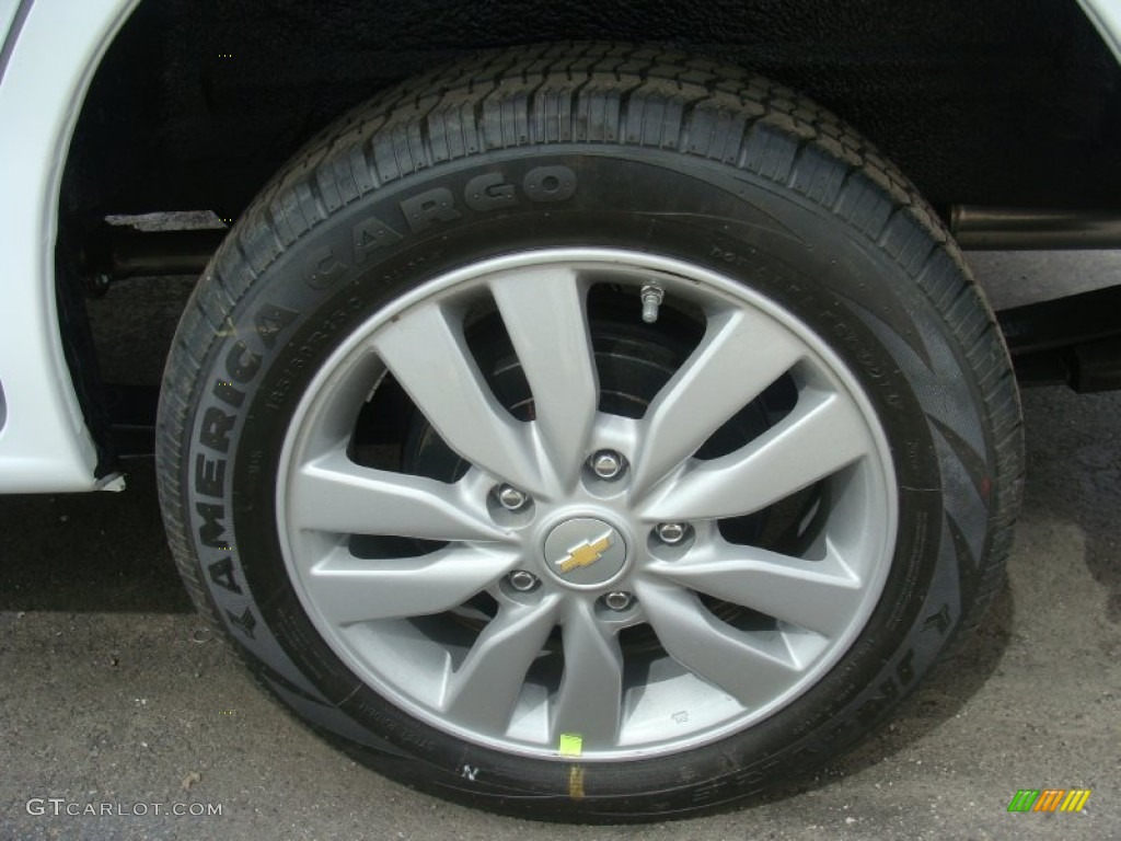 2015 Chevrolet City Express LT Wheel Photos