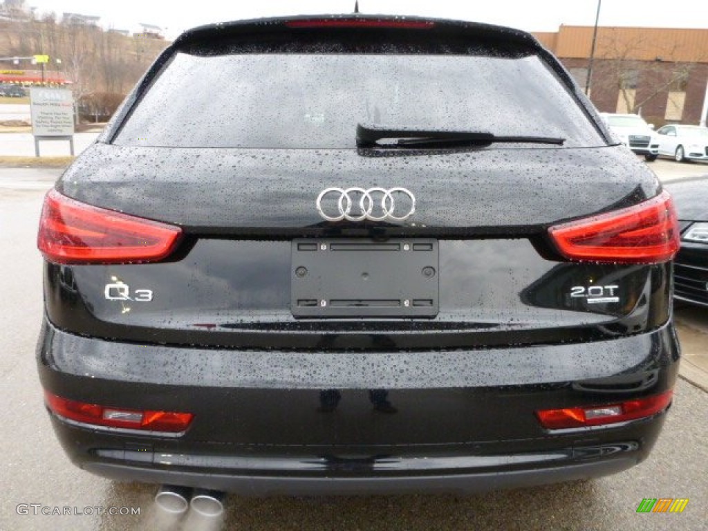 2015 Q3 2.0 TFSI Premium Plus quattro - Mythos Black Metallic / Black photo #3