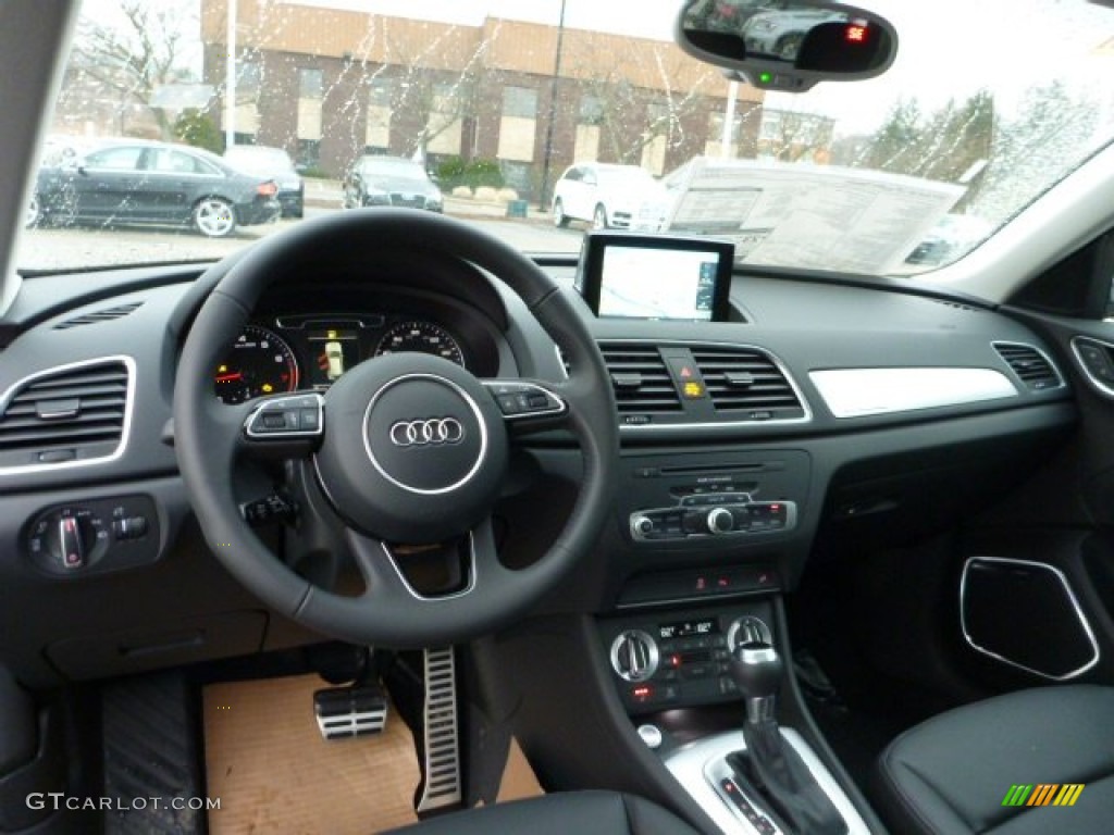 2015 Q3 2.0 TFSI Premium Plus quattro - Mythos Black Metallic / Black photo #9