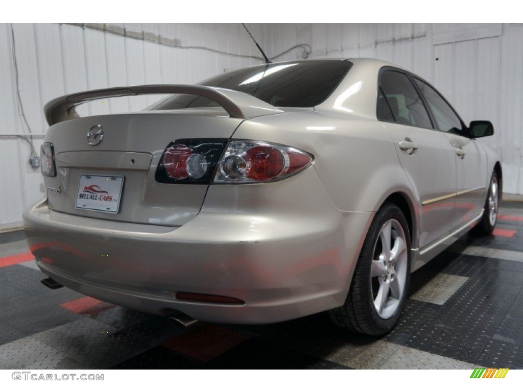 2007 MAZDA6 i Sport Sedan - Smokestone / Beige photo #8
