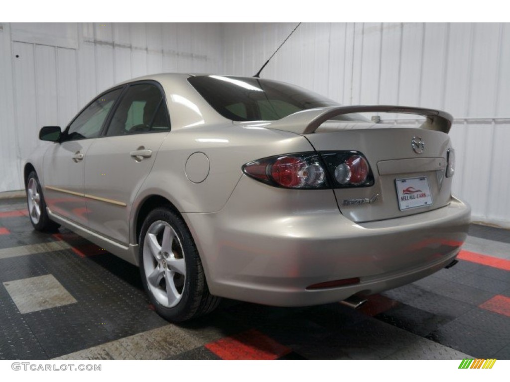 2007 MAZDA6 i Sport Sedan - Smokestone / Beige photo #10