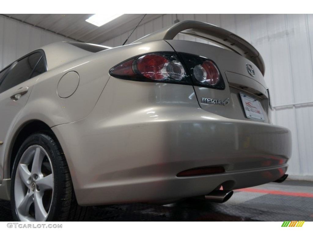2007 MAZDA6 i Sport Sedan - Smokestone / Beige photo #55