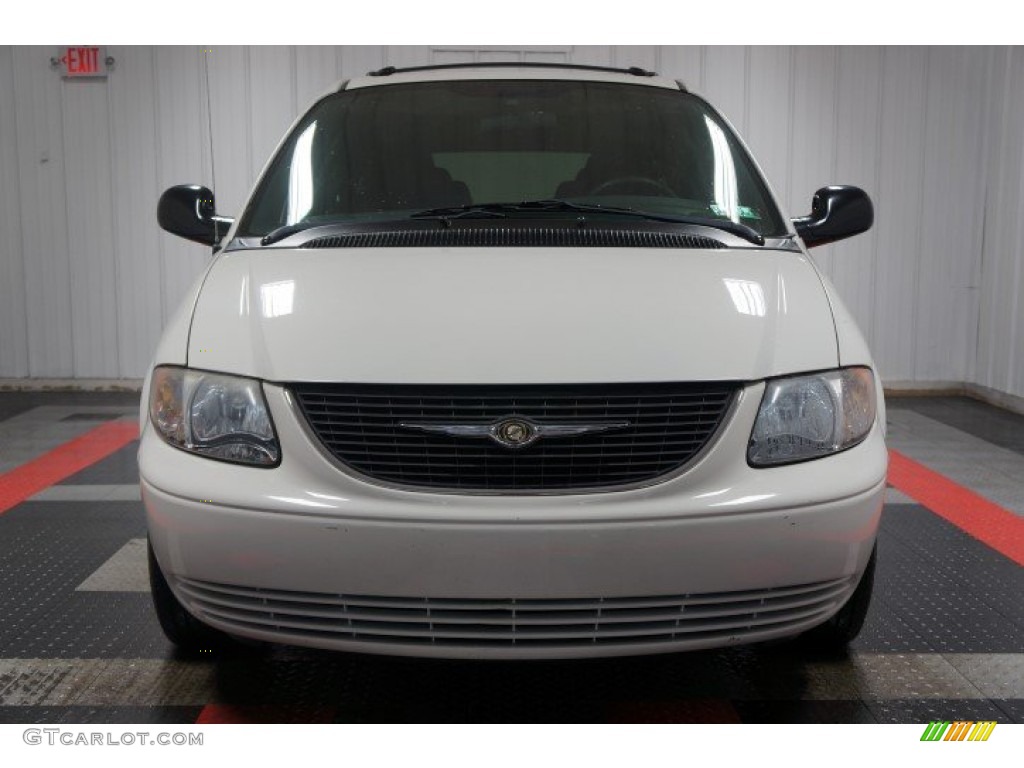 2003 Town & Country LX - Stone White / Taupe photo #4