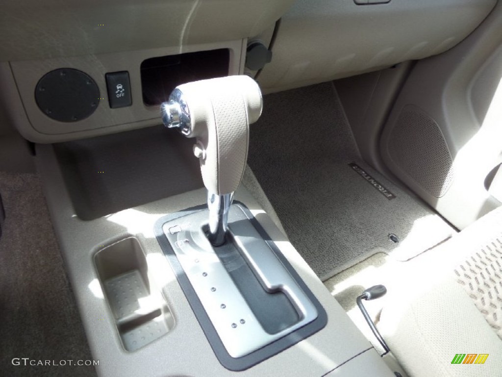 2015 Nissan Frontier SV King Cab Transmission Photos
