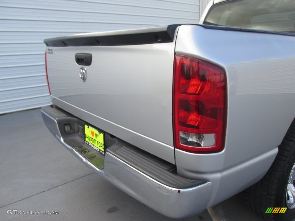 2006 Ram 1500 ST Regular Cab - Bright Silver Metallic / Medium Slate Gray photo #12