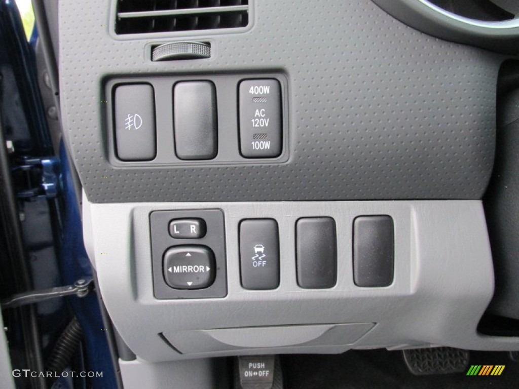 2015 Tacoma V6 PreRunner Double Cab - Blue Ribbon Metallic / Graphite photo #32