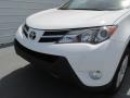 Super White - RAV4 XLE Photo No. 10
