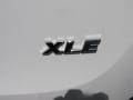 Super White - RAV4 XLE Photo No. 14