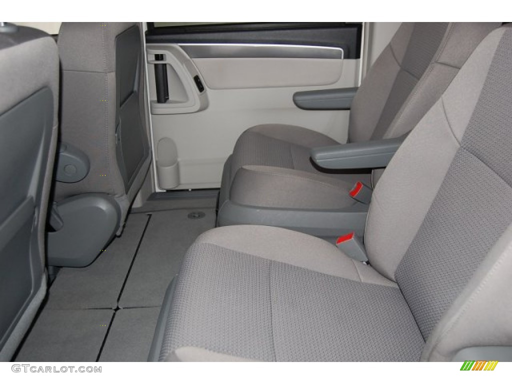 2011 Routan S - Calla Lily White / Aero Gray photo #22