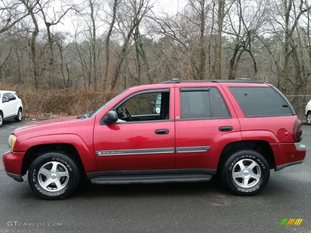 2002 TrailBlazer LT 4x4 - Majestic Red Metallic / Dark Pewter photo #12