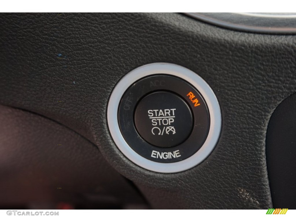 2015 Dodge Charger R/T Controls Photos