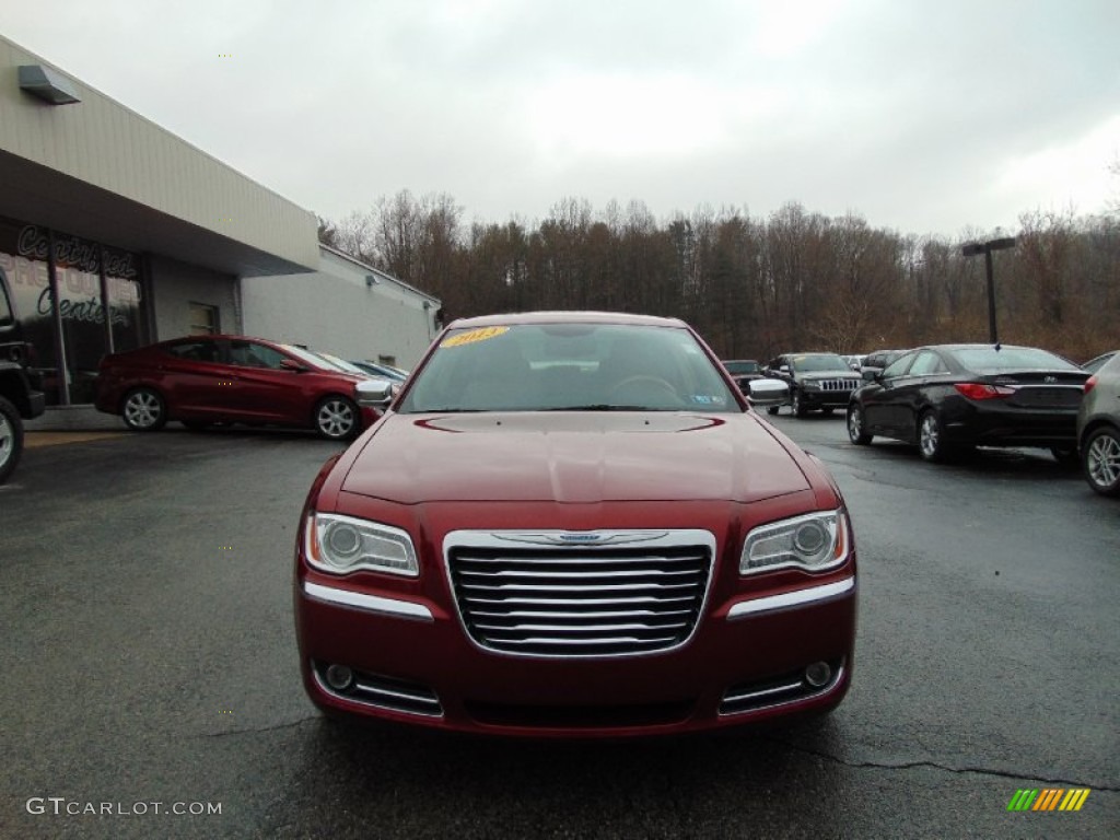 2013 300 C - Deep Cherry Red Crystal Pearl / Dark Frost Beige/Light Frost Beige photo #8
