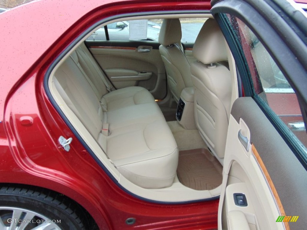 2013 300 C - Deep Cherry Red Crystal Pearl / Dark Frost Beige/Light Frost Beige photo #21