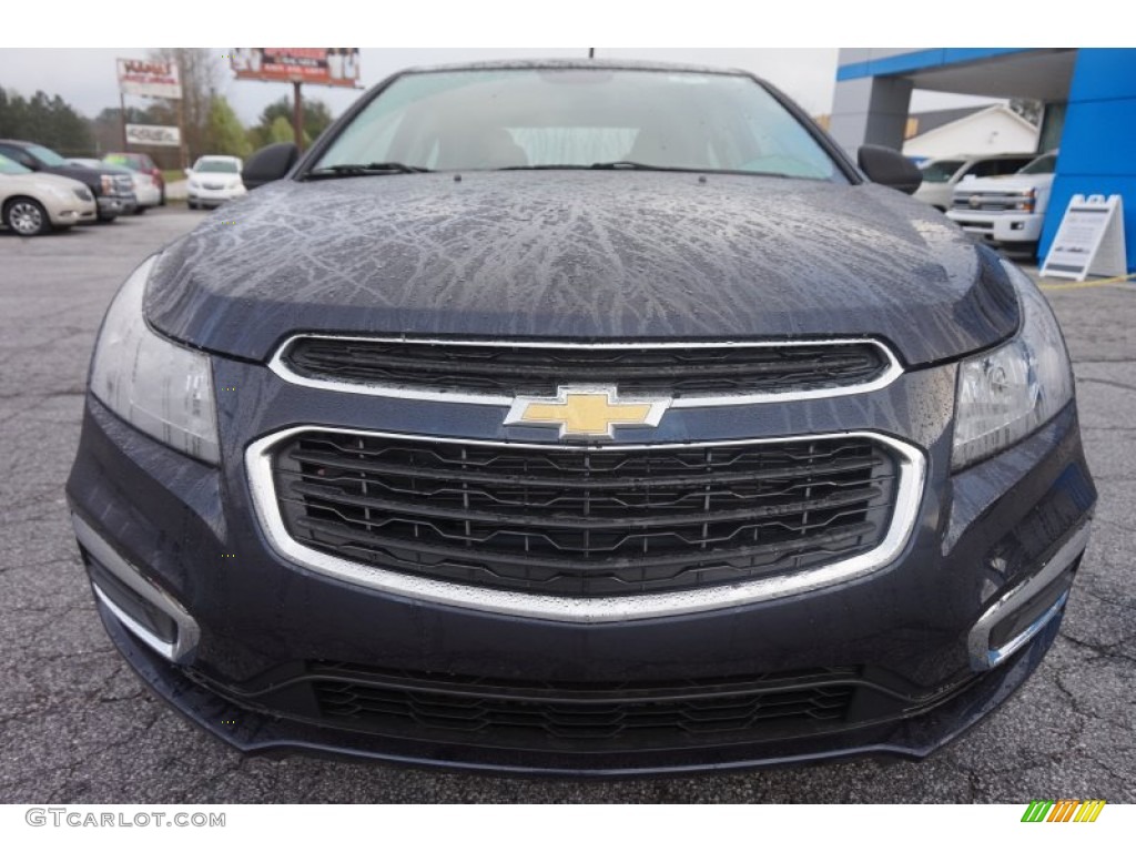 2015 Cruze LS - Blue Ray Metallic / Jet Black/Medium Titanium photo #2