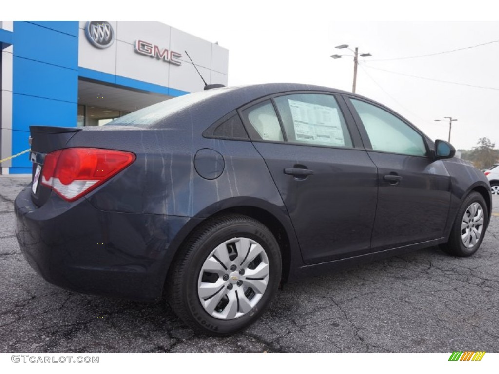 2015 Cruze LS - Blue Ray Metallic / Jet Black/Medium Titanium photo #7