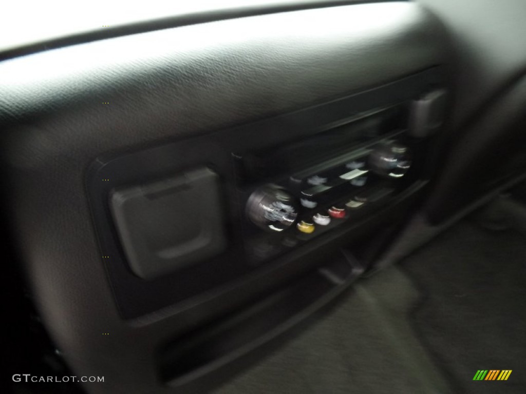 2015 Suburban LT 4WD - Black / Jet Black photo #38