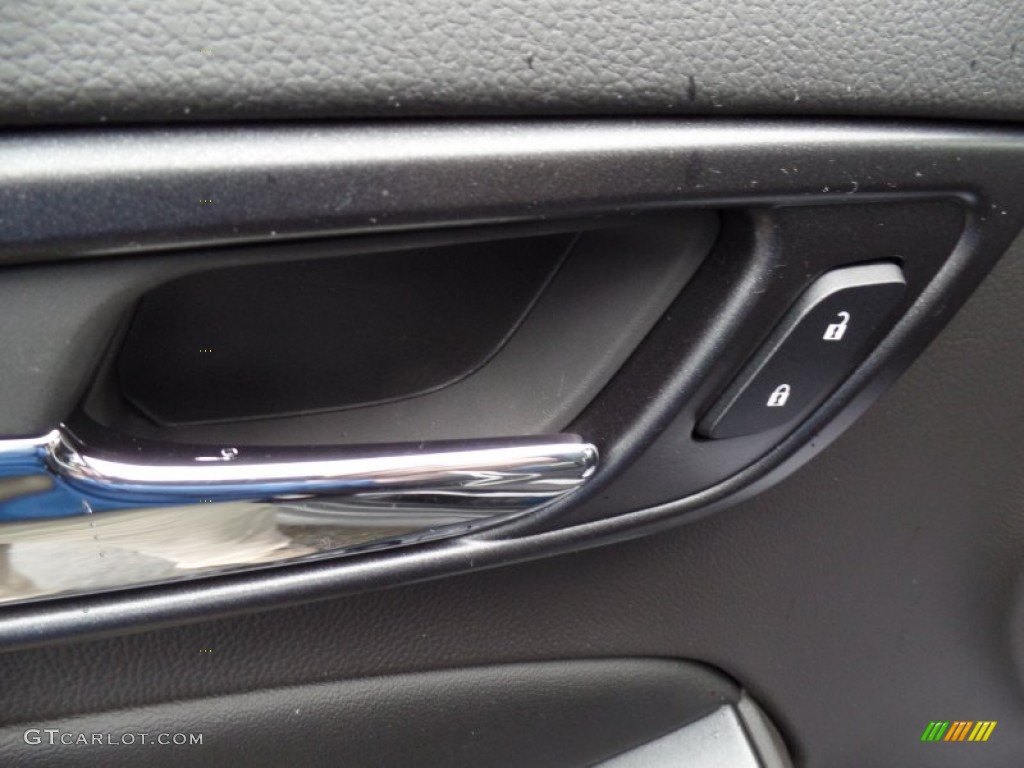 2015 Suburban LT 4WD - Black / Jet Black photo #40