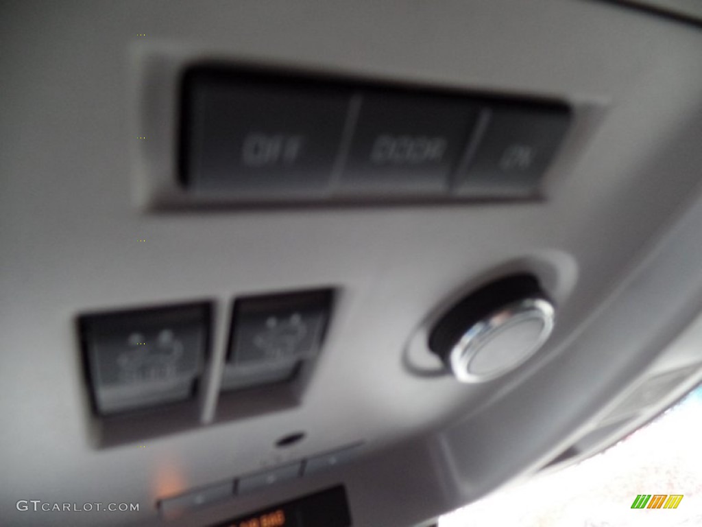 2015 Suburban LT 4WD - Black / Jet Black photo #60