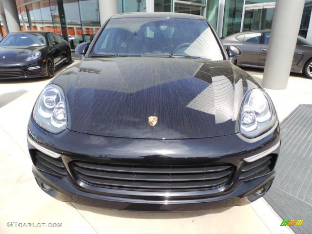 Black 2016 Porsche Cayenne Standard Cayenne Model Exterior Photo #102562300