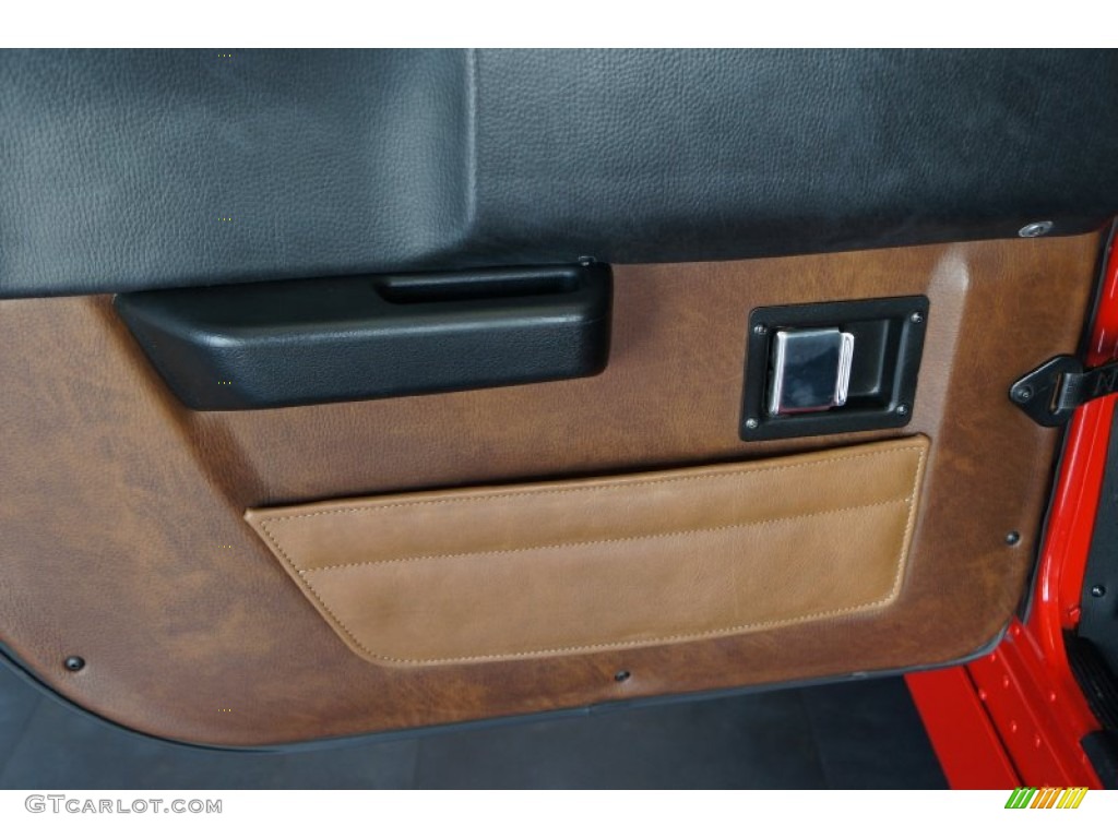 2004 Hummer H1 Wagon Ebony/Brown Door Panel Photo #102564838