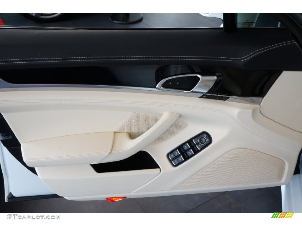 2015 Porsche Panamera Standard Panamera Model Black/Cream Door Panel Photo #102566755