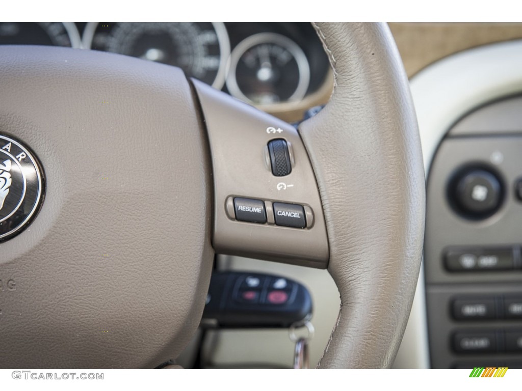 2007 Jaguar X-Type 3.0 Controls Photo #102568829