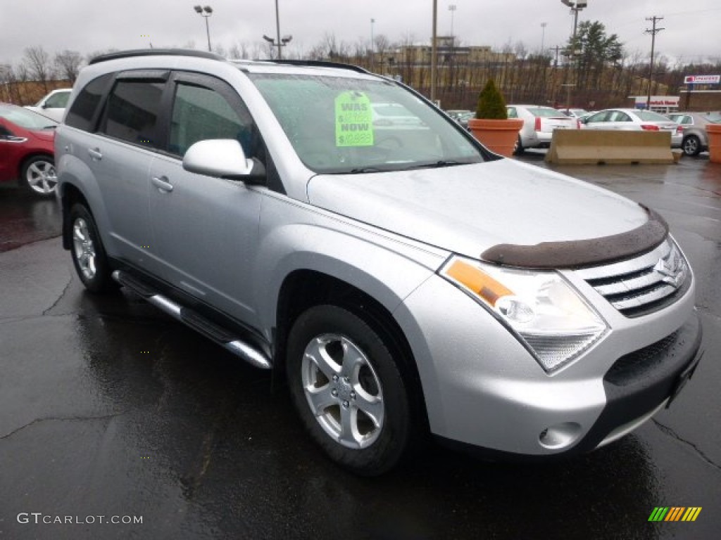 Pure Platinum Metallic 2009 Suzuki XL7 Luxury AWD Exterior Photo #102572554