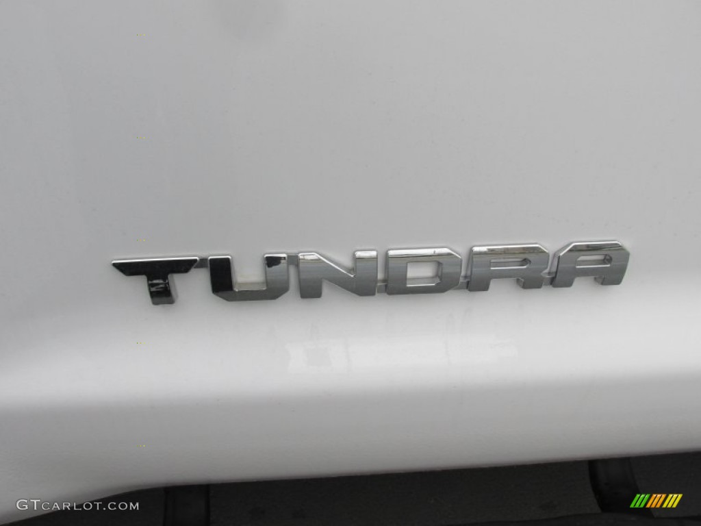 2015 Toyota Tundra SR5 CrewMax 4x4 Marks and Logos Photo #102575141