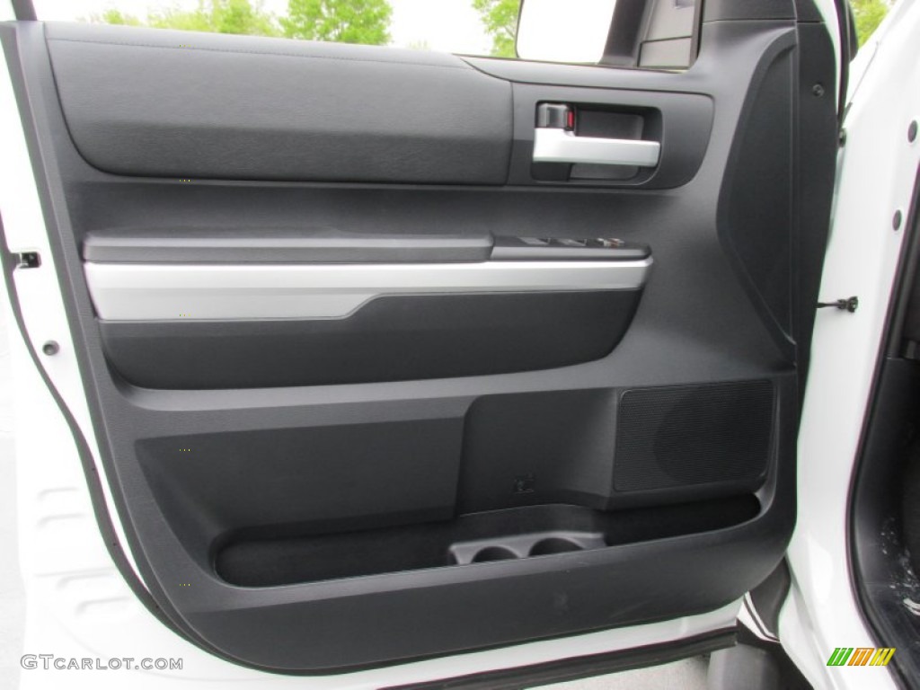 2015 Toyota Tundra SR5 CrewMax 4x4 Door Panel Photos