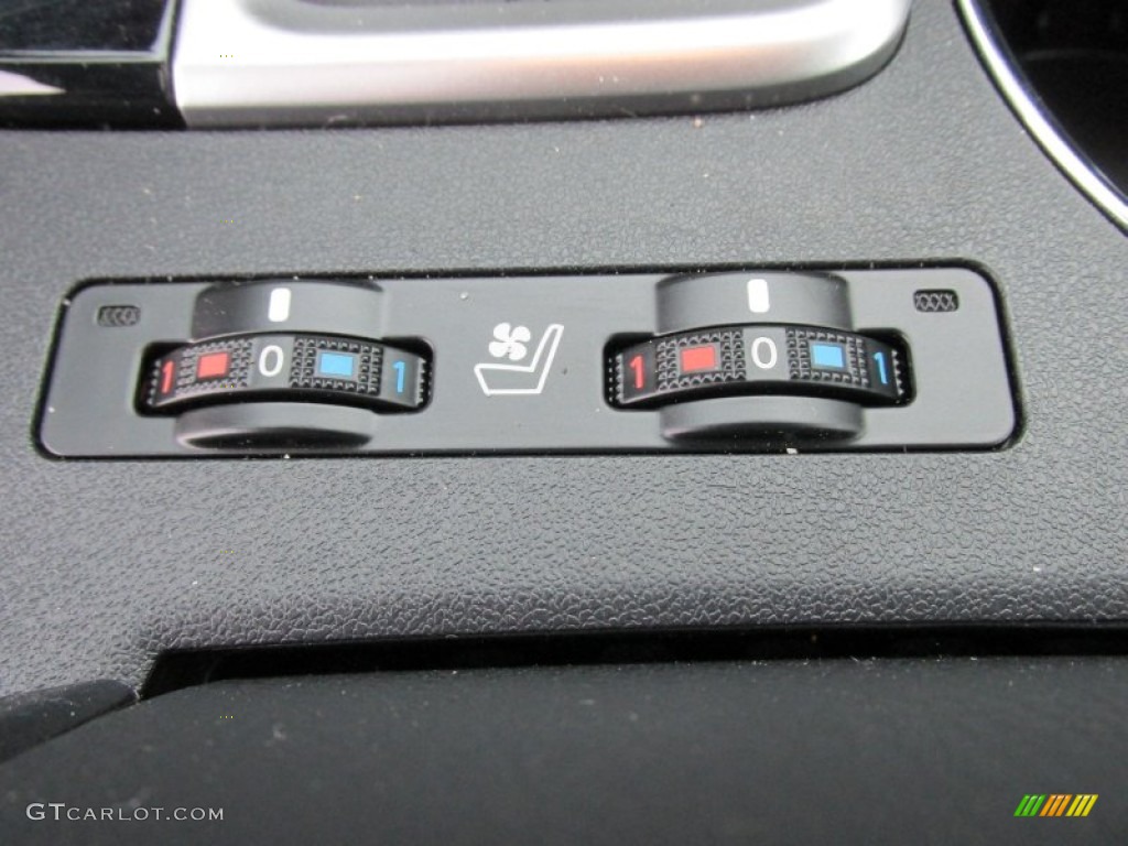 2015 Toyota Highlander Limited Controls Photos