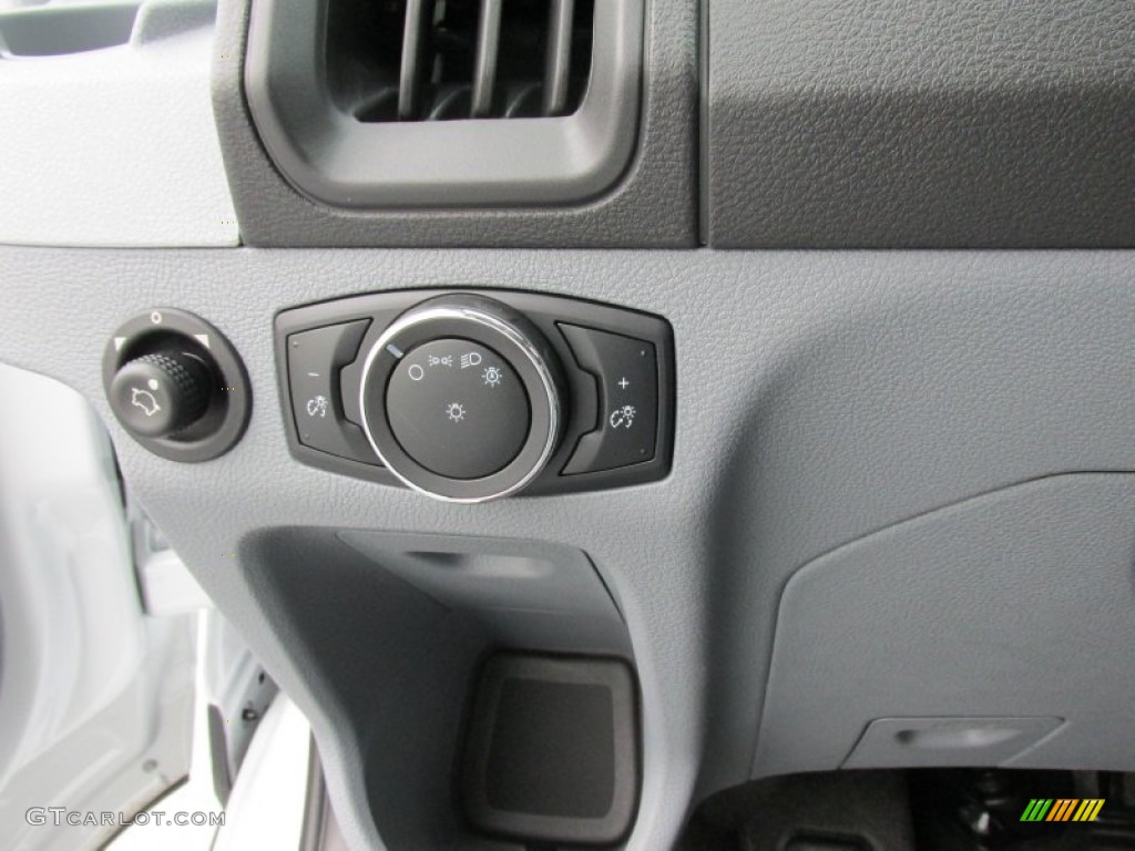 2015 Ford Transit Wagon XLT 350 MR Long Controls Photo #102577402